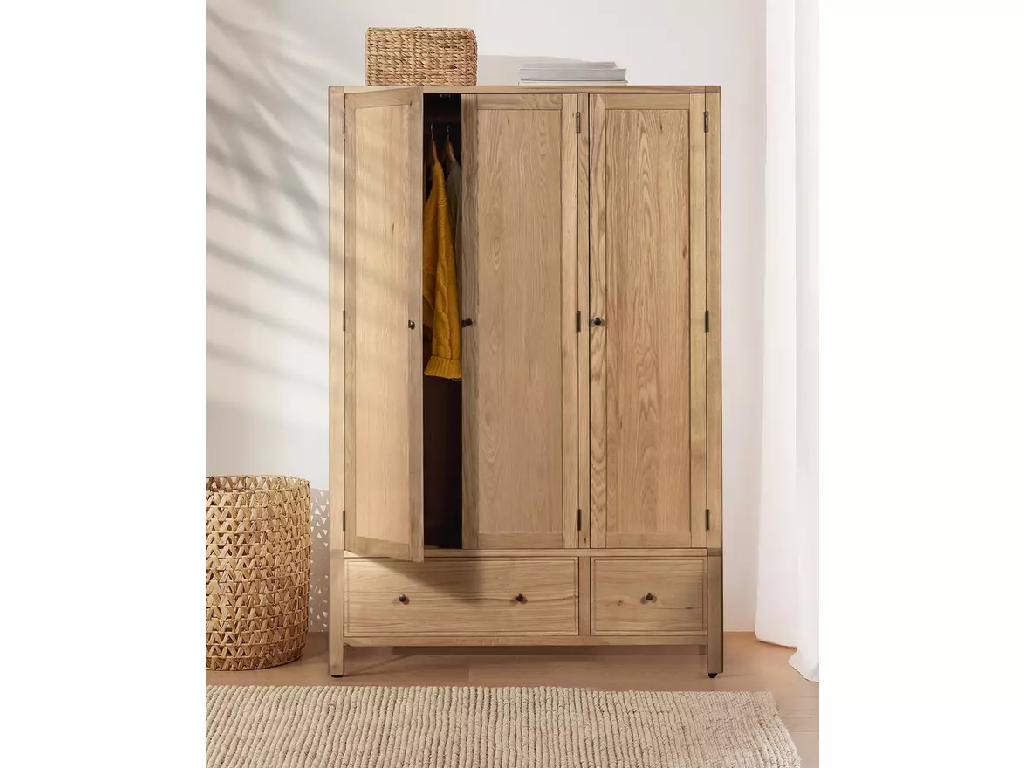 Habitat Finchley 3 Door Wardrobe - Oak