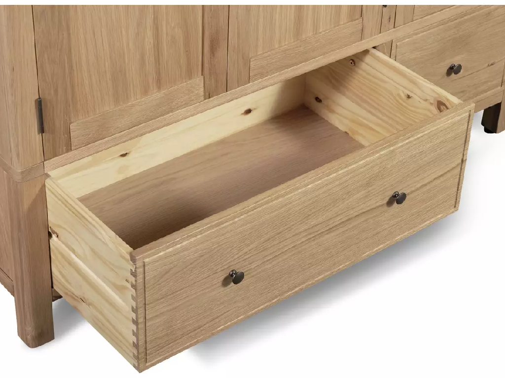 Habitat Finchley 3 Door Wardrobe - Oak