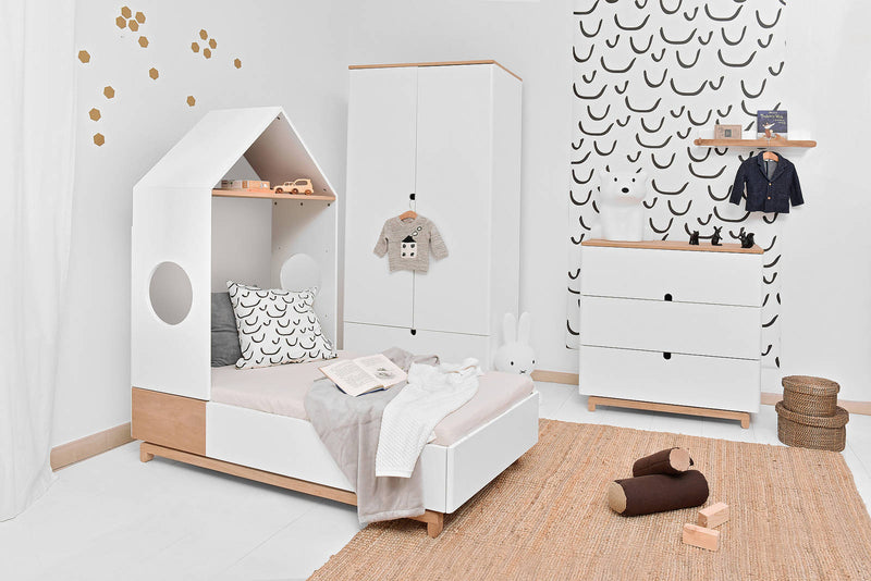 Nomi Cot/ Junior Bed - White